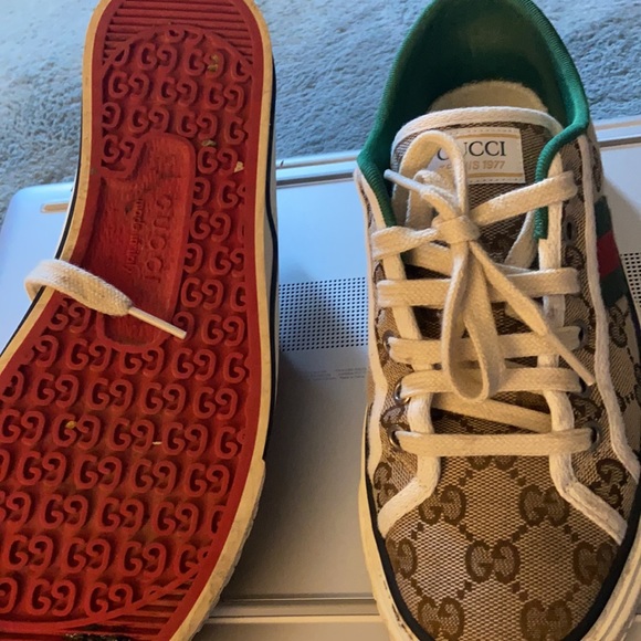 Women gucci sneakers - Picture 3 of 4